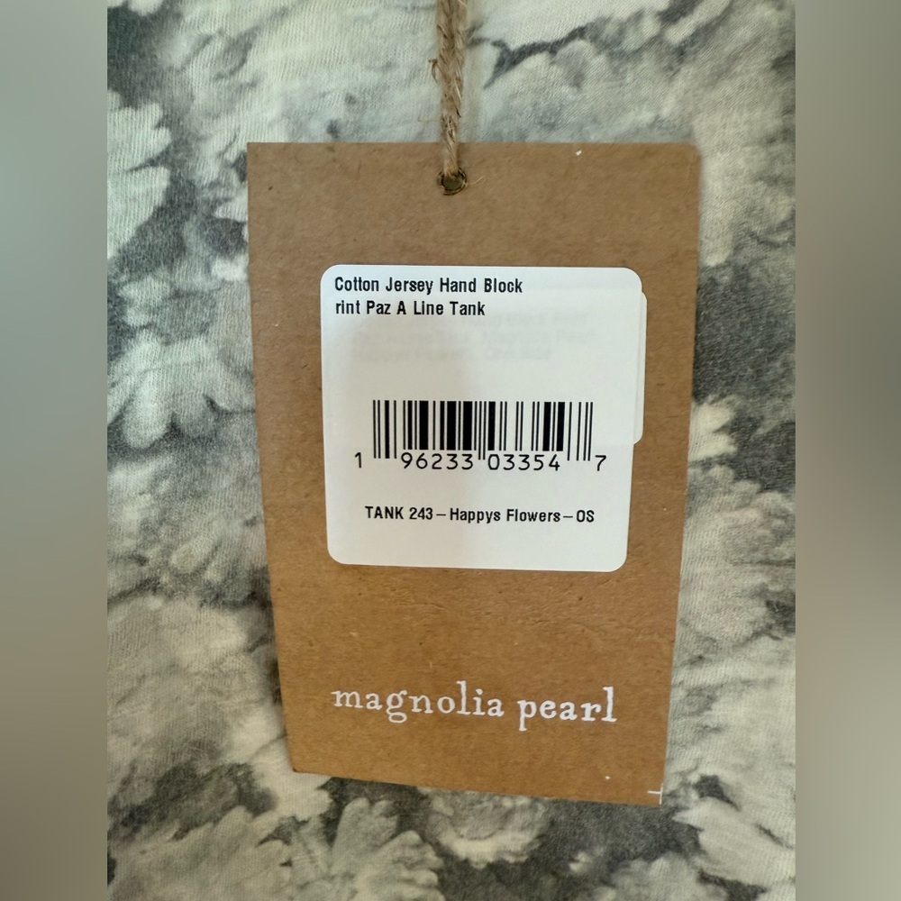 NWT Magnolia Pearl Paz tank 243 Happy Flowers - Picture 7 of 9